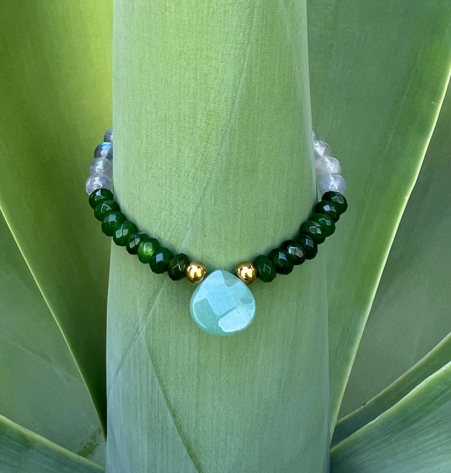 Emerald, Labradorite and Green Agate, bracelet